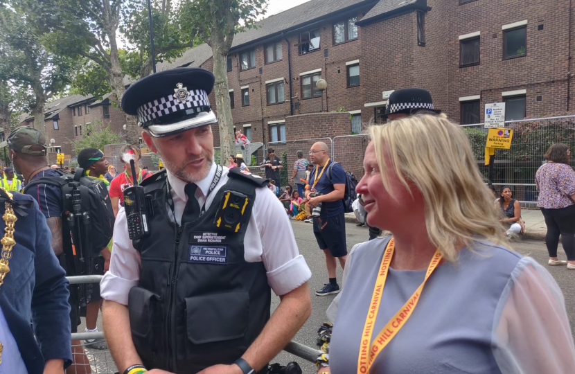 Felicity meets with the Borough Commander