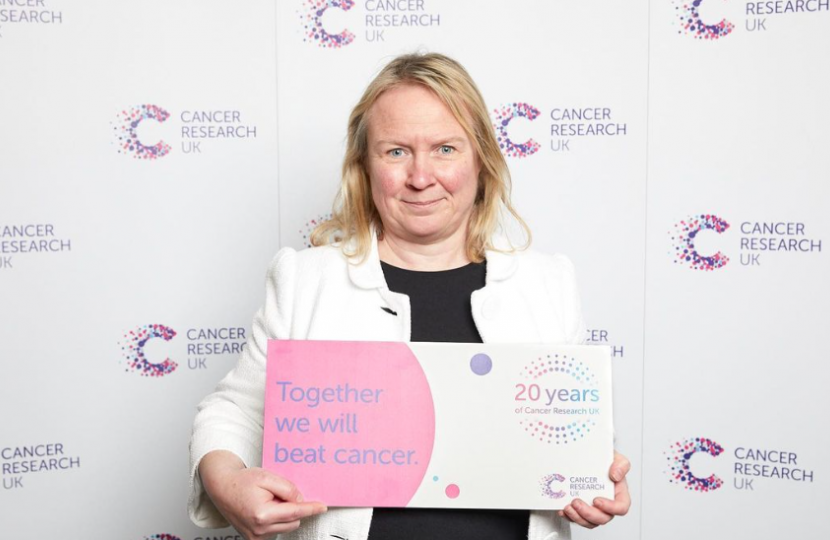 Felicity supports Cancer Research UK.